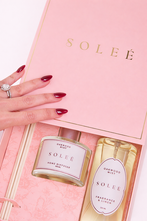 The Essence Duo Bundle Oakwood Mist