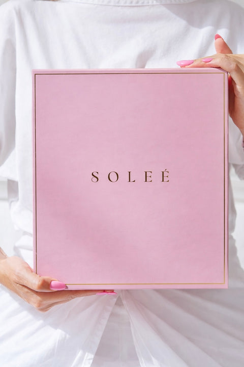 The Essence Trio Bundle Oakwood Mist